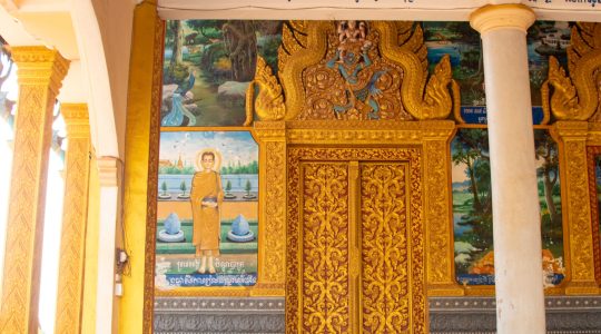 beautiful-view-buddhist-temple-located-siem-reap-cambodia